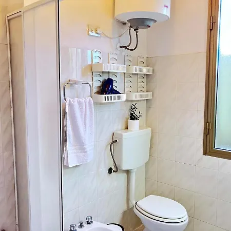 Apartamento In Con Giardino, Vicino Al Mare