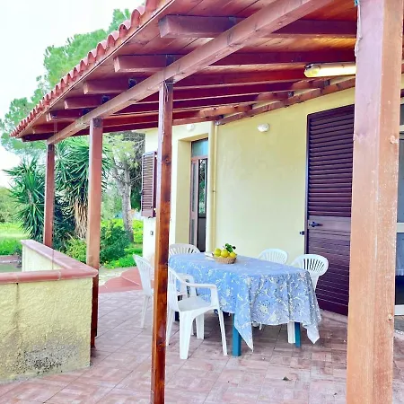 In Con Giardino, Vicino Al Mare Marina di Sorso